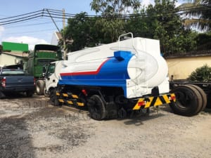 XE BỒN CHỞ XĂNG DẦU HINO DUTRO XZU342HD 6 KHỐI