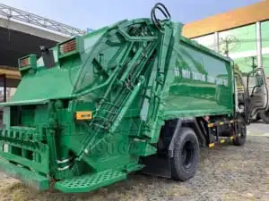 XE CHỞ RÁC HINO XZU342HD 6 KHỐI