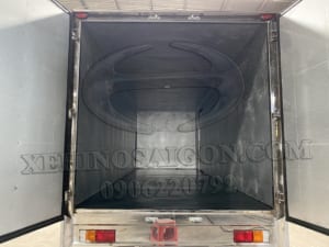 XE TẢI HINO XZU352MDL 3.5 TẤN THÙNG KÍN 5.7M