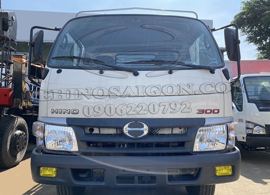 XE TẢI HINO XZU352 MUI BẠT