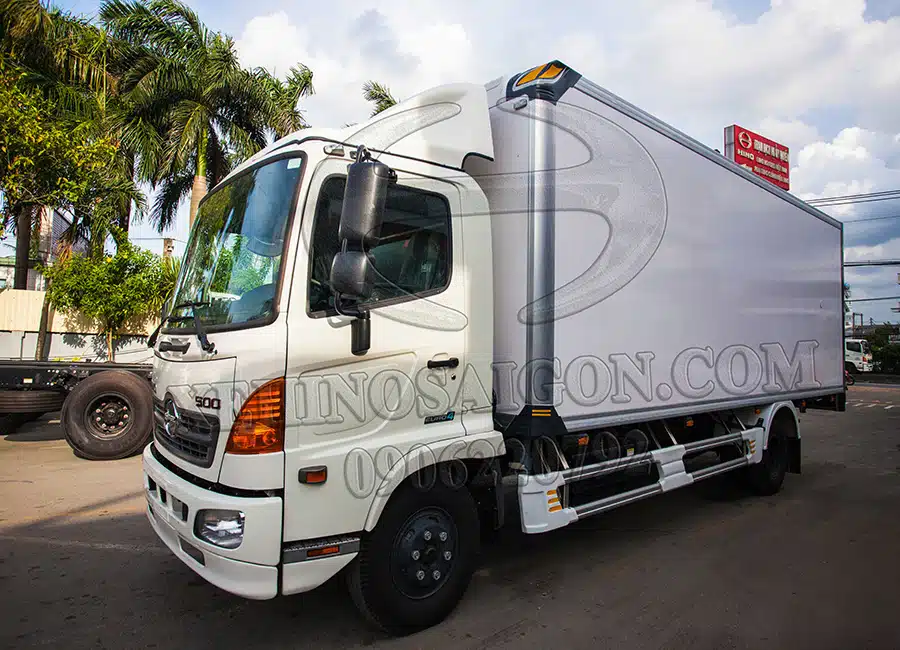XE TẢI HINO FC9JLTC 6 TẤN BẢO ÔN 6M5