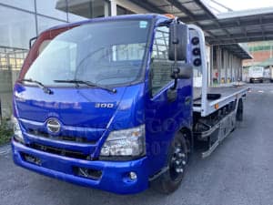XE CỨU HỘ CHỞ XE HINO XZU720 3.5 TẤN