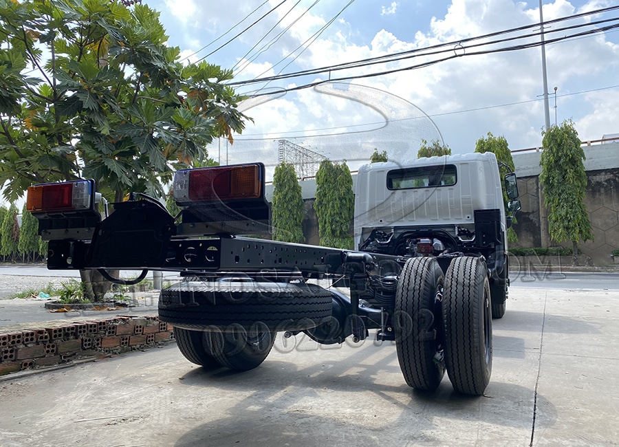 XE TẢI HINO 300 XZU720