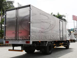 XE TẢI HINO FG8JP7A 8 TẤN 2 THÙNG KÍN 7.2M