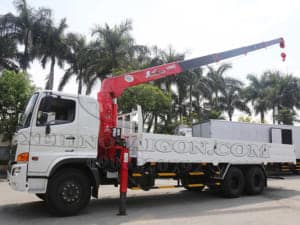 XE TẢI HINO FL8JW7A 15 TẤN GẮN CẨU UNIC555