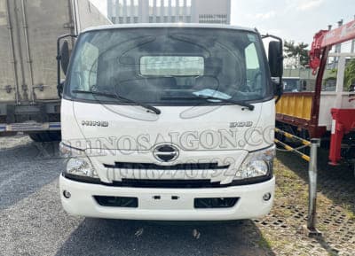 XE TẢI HINO XZU710 2.2 TẤN THÙNG KÍN 4M5