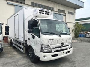 XE TẢI HINO XZU720 3.5 TẤN THÙNG ĐÔNG LẠNH 5M1