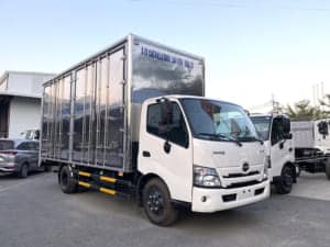 XE TẢI HINO XZU720 3.5 TẤN THÙNG PALLET 5M3