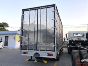 XE TẢI HINO XZU720 3.5 TẤN THÙNG PALLET 5M3