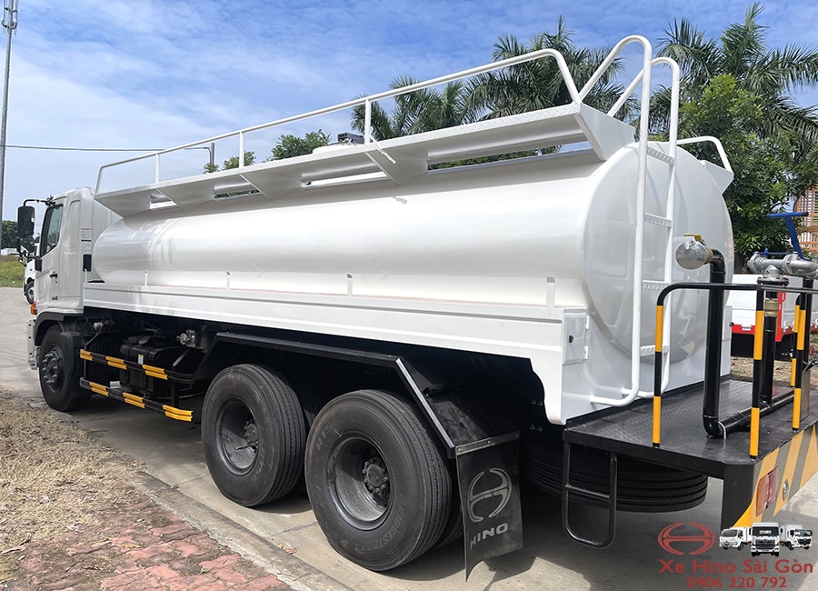 Xe Bồn Phun Nước Rửa Đường Hino FM8JN7A 15 Khối
