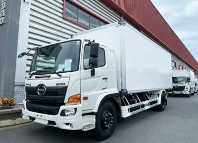 Xe Tải Hino FG8JP7A 8 Tấn Thùng Bảo Ôn 7m