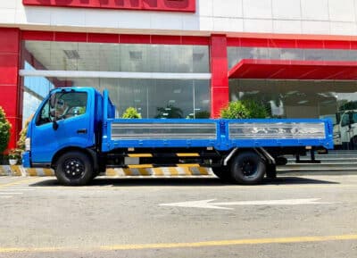 Xe Tải Hino XZU710 2.2 Tấn Thùng Lửng 4.5m