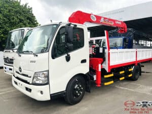 Xe Tải Hino XZU720 3.5 Tấn Gắn Cẩu Unic 340
