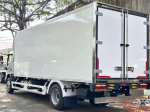 Xe Tải Jac N900S Plus 9 Tấn Thùng Bảo Ôn 6.8m