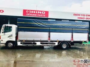 Xe Tải Hino FC9JLTC 6.5 Tấn Thùng Mui Bạt Nhôm 6.7m
