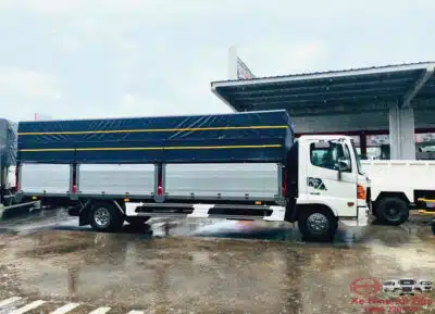 Xe Tải Hino FC9JLTC 6.5 Tấn Thùng Mui Bạt Nhôm 6.7m