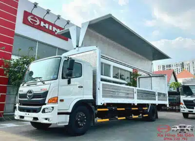 Xe Tải Hino FG8JT8A 8 Tấn Thùng Cánh Dơi 8m