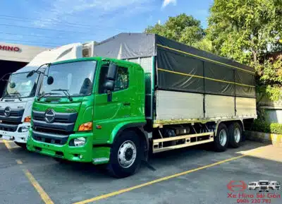 Xe Tải Hino FL8JT8A 15 Tấn Thùng Mui Bạt Nhôm 7.7m