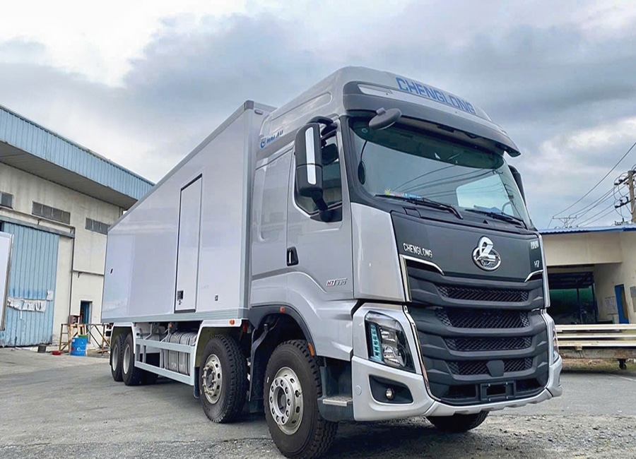 Xe Tải Chenglong H7 18 Tấn Thùng Bảo Ôn 9.3m