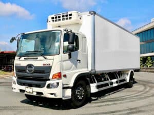 Xe Tải Hino FG8JP8A 8 Tấn Thùng Đông Lạnh 7m