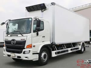 Xe Tải Hino FG8JT8A 8 Tấn Thùng Đông Lạnh 7.9m