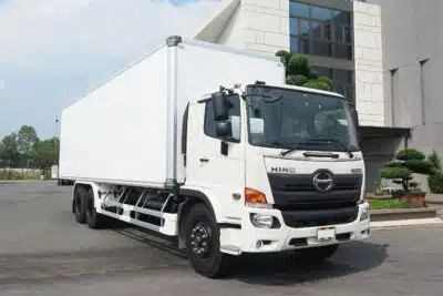 Xe Tải Hino FL8JW8A 15 Tấn Thùng Bảo Ôn 9.1m