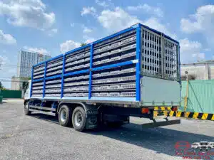 Xe Tải Hino FL8JW8A 15 Tấn Thùng Chở Gia Cầm 495 Lồng