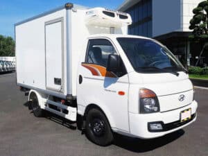 Xe Tải Hyundai H150 1.5 Tấn Thùng Đông Lạnh 3m