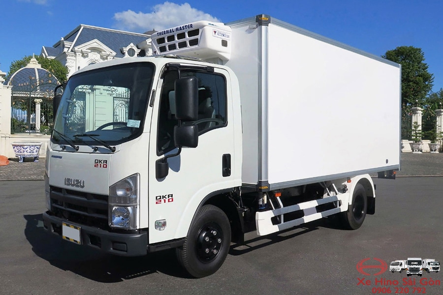 Xe Tải Isuzu QKR210 2 Tấn Thùng Đông Lạnh 4.3m