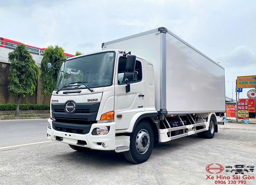 Xe Tải Hino FG8JP8A 8 Tấn Thùng Bảo Ôn 7m