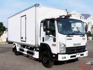 Xe Tải Isuzu FRR650 6.5 Tấn Thùng Bảo Ôn 5.7m