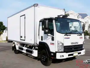 Xe Tải Isuzu FRR650 6.5 Tấn Thùng Bảo Ôn 5.7m