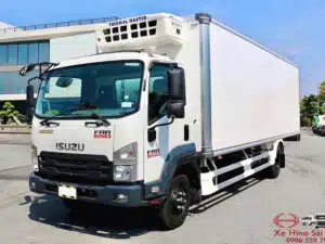Xe Tải Isuzu FRR650 6.5 Tấn Thùng Đông Lạnh 7.3m
