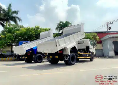 Xe Ben Hino Dutro XZU342MD 3.5 Tấn Thùng Tự Đổ 3 Khối