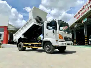 Xe Ben Hino FC9JETC 6.5 Tấn Thùng Tự Đổ 5 Khôi