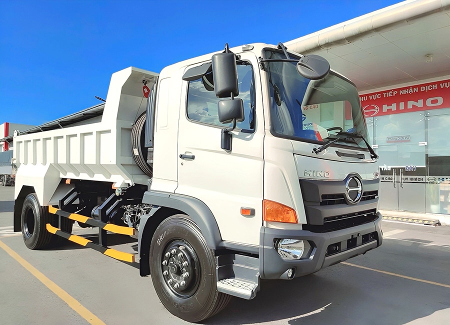 Xe Ben Hino FG8JJ8A 8 Tấn Thùng Tự Đổ 7 Khối