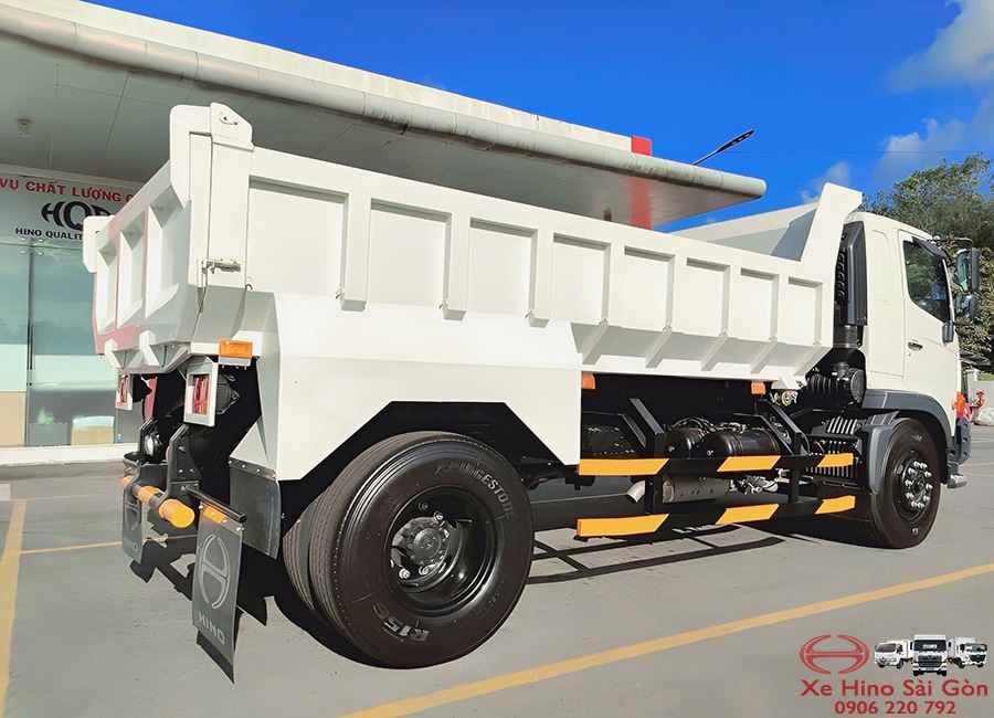 Xe Ben Hino FG8JJ8A 8 Tấn Thùng Tự Đổ 7 Khối