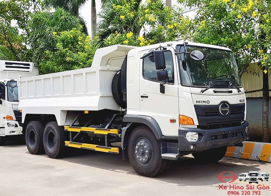 Xe Ben Hino FM8JN8A 15 Tấn Thùng Tự Đổ 10 Khối