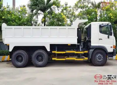 Xe Ben Hino FM8JN8A 15 Tấn Thùng Tự Đổ 10 Khối