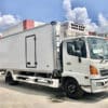 Xe Tải Hino FC9JLTC 6.5 Tấn Thùng Đông Lạnh 6.7m