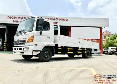 Xe Tải Hino FC9JLTC 6.5 Tấn Thùng Lửng 6.7m