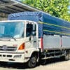 Xe Tải Hino FC9JLTC 6.5 Tấn Thùng Mui Bạt Nhôm 6.7m