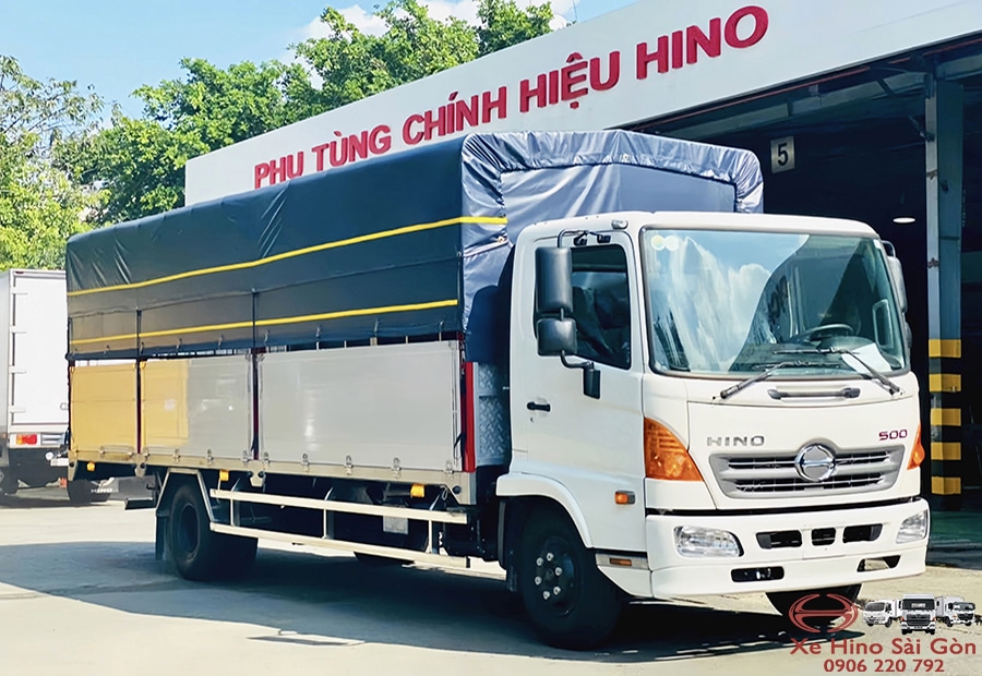 Xe Tải Hino FC9JLTC 6.5 Tấn Thùng Mui Bạt Nhôm 6.7m