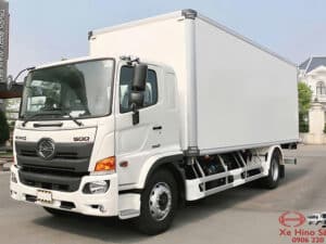 Xe Tải Hino FG8JT8A 8 Tấn Thùng Bảo Ôn Quyền 7.9m