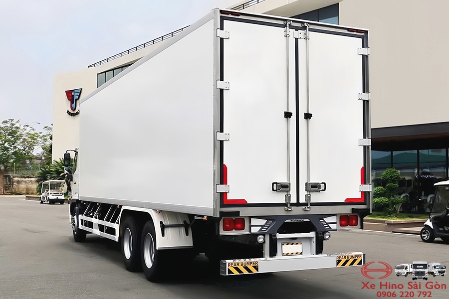 Xe Tải Hino FL8JW8A 15 Tấn Thùng Bảo Ôn Quyền 9.1m