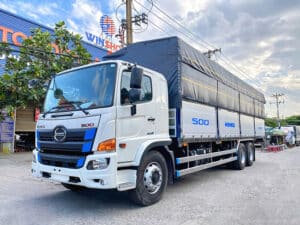 Xe Tải Hino FL8JW8A 15 Tấn Thùng Mui Bạt Nhôm 9.4m