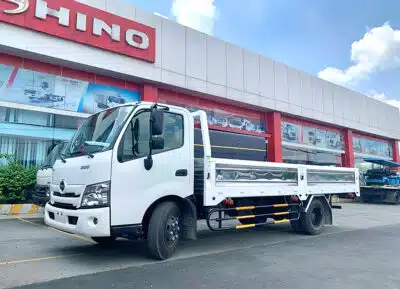 Xe Tải Hino XZU720 3.5 Tấn Thùng Lửng 5.2m