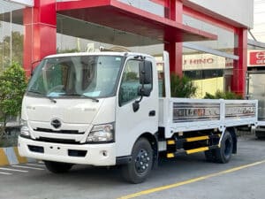 Xe Tải Hino XZU730 5 Tấn Thùng Lửng 5.7m