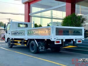 Xe Tải Hino XZU730 5 Tấn Thùng Lửng 5.7m