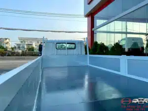 Xe Tải Hino XZU730 5 Tấn Thùng Lửng 5.7m
